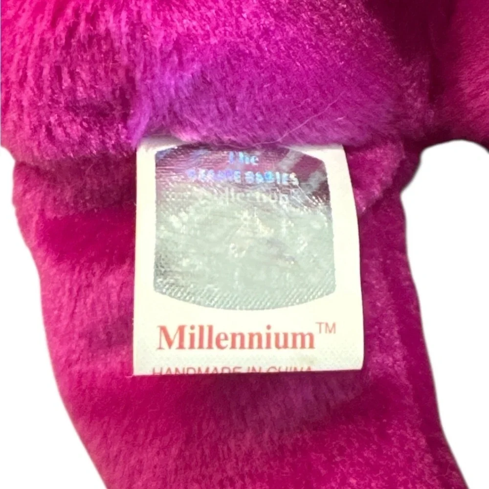 Ty Beanie Baby Millennium Bear January 1st 1999 Magenta Gold Ribbon Rare